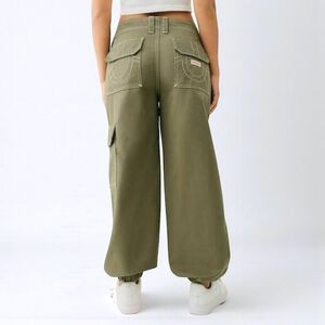 TRUE RELIGION Bobbi Baggy Cargo Joggers Size 29 Kalamata